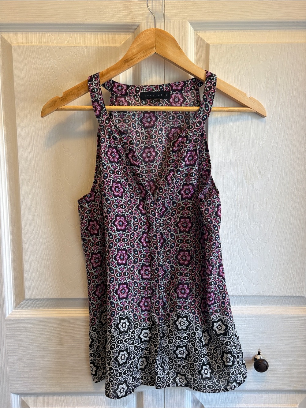 Sanctuary Multicolor Geometric Print Tank - Purple Black White
